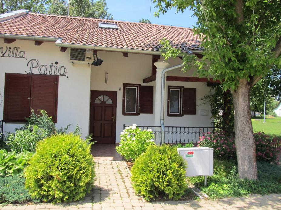 Villa Patio Екстериор снимка